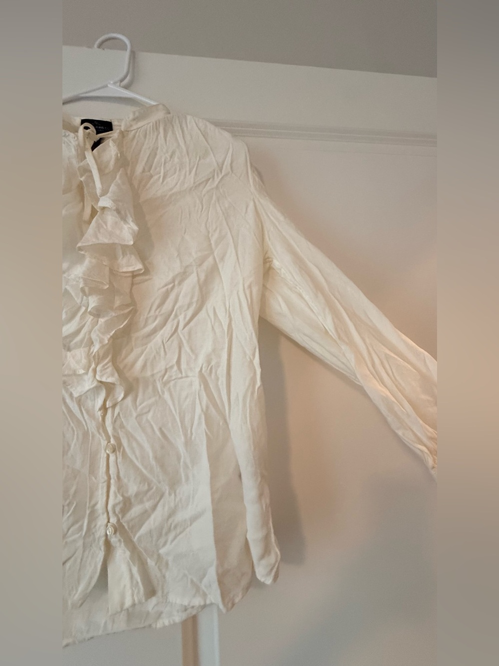 Ralph Lauren Ivory Ruffle Front Blouse - Picture 5 of 9